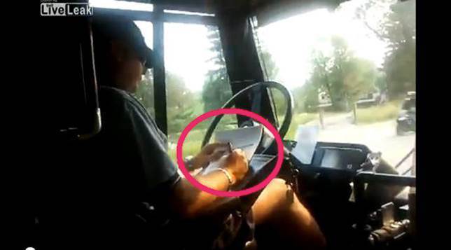 bus-driver-1