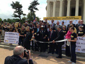 Cutting of the ribbon before the Long-Short walk