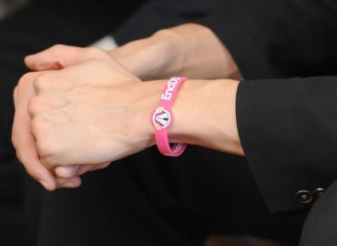 Anti-Texting Awareness 100 Band Together Against Distracted Driving Wristbands 